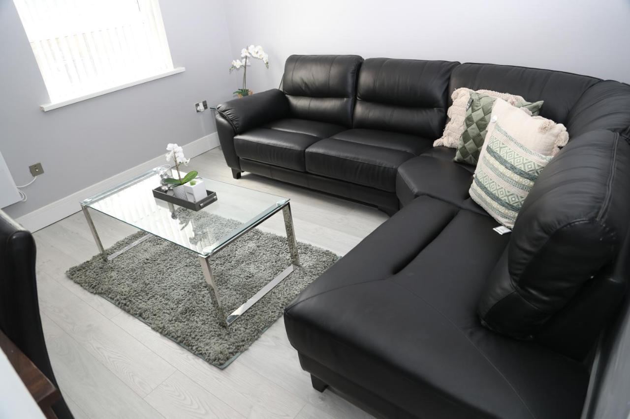 Homely 1-Bed Apartment In Бірмінгем Екстер'єр фото