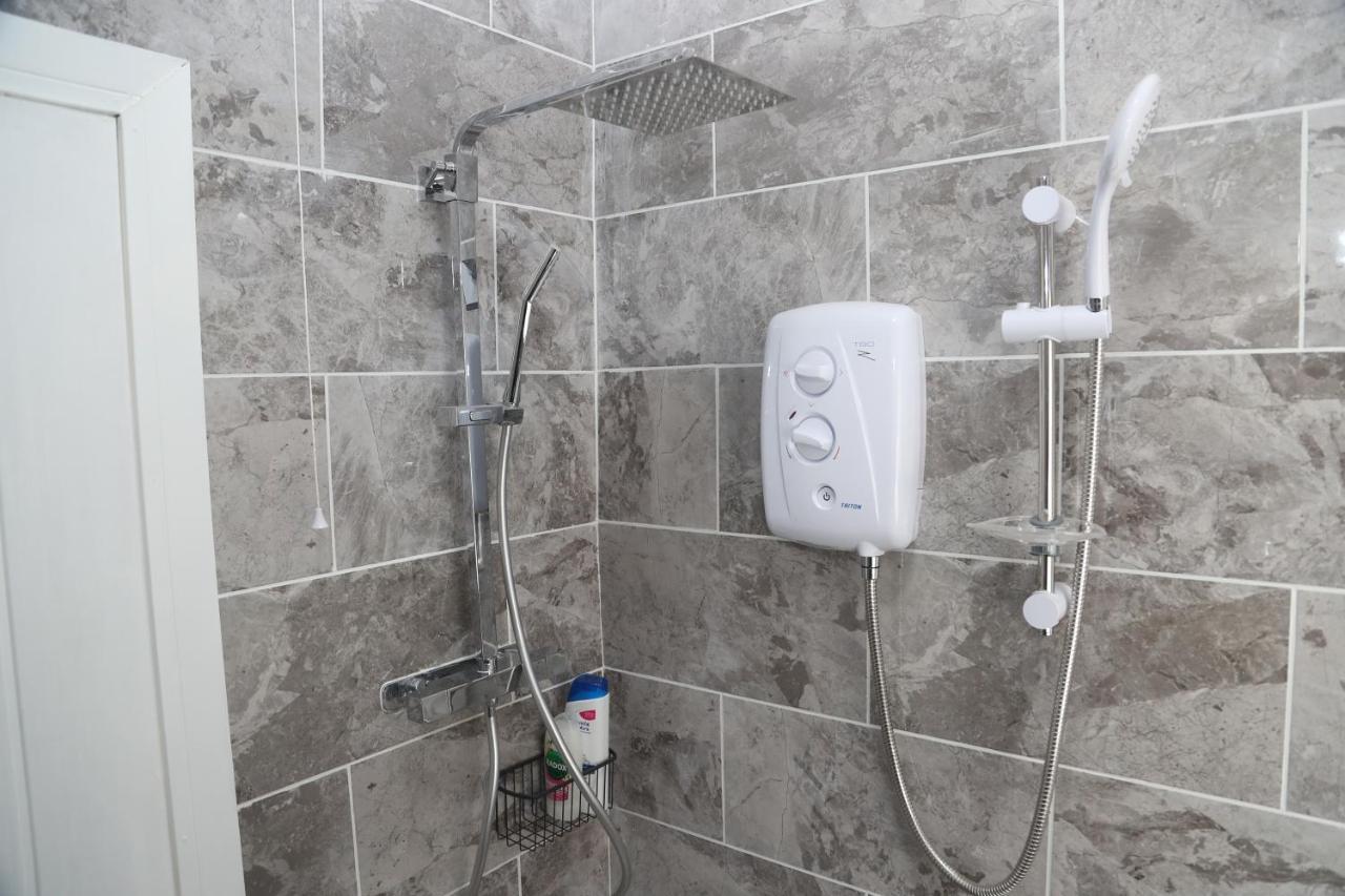 Homely 1-Bed Apartment In Бірмінгем Екстер'єр фото