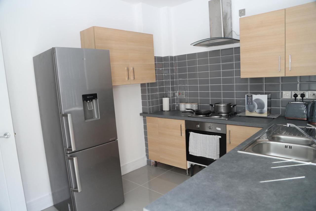 Homely 1-Bed Apartment In Бірмінгем Екстер'єр фото